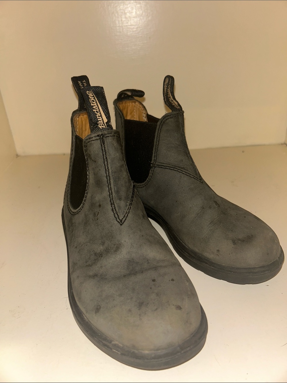 Blundstone Kids Boots in Dark Gray 12 - Picture 4 of 6